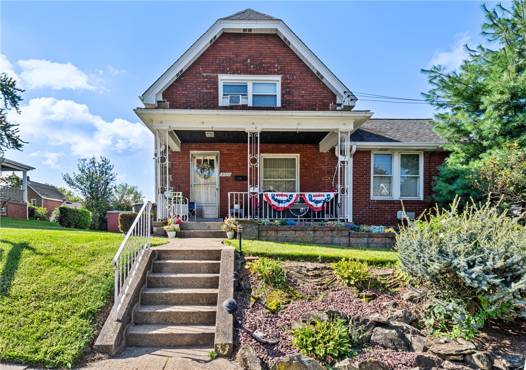 3000 Vernon Ave — photo 1