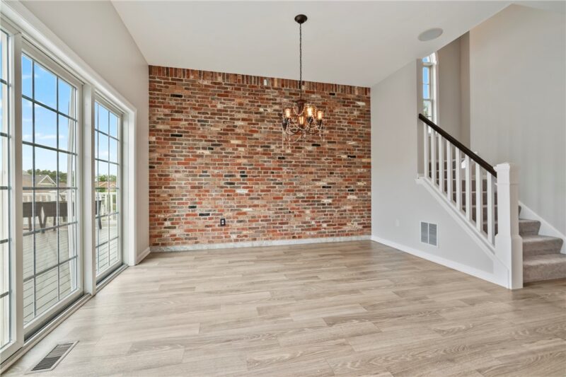 1312 Village Lane — photo 4