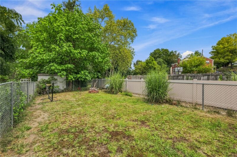 1312 Malden St — photo 7