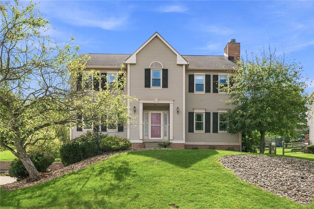 333 Warrick Dr — photo 1