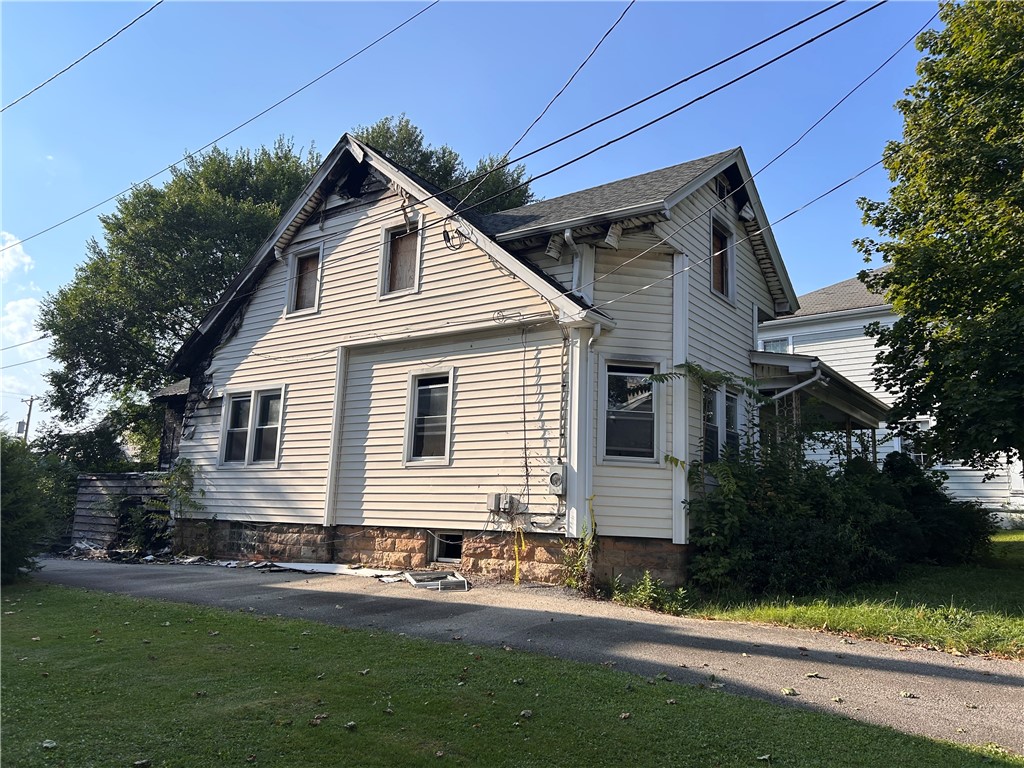726 Wayne Ave — photo 1