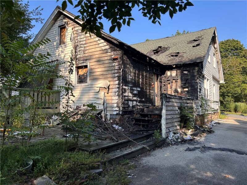 726 Wayne Ave — photo 3