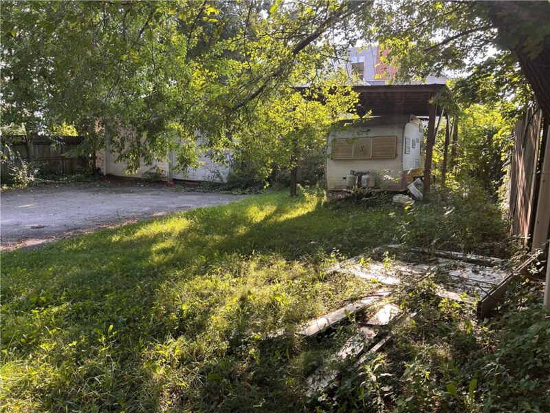 726 Wayne Ave — photo 8