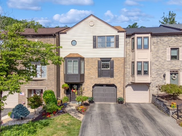 103 Crosswinds Ln — photo 1