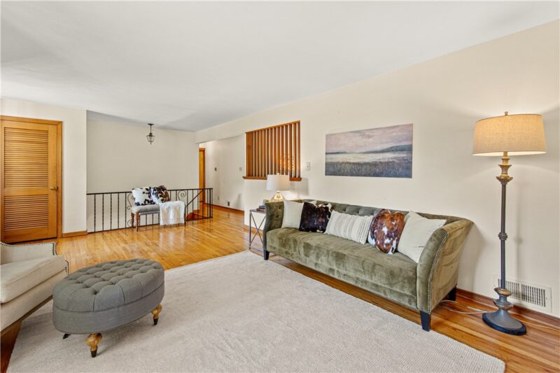 1802 Tyburn — photo 4
