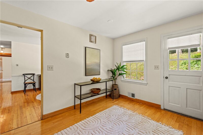 1802 Tyburn — photo 8