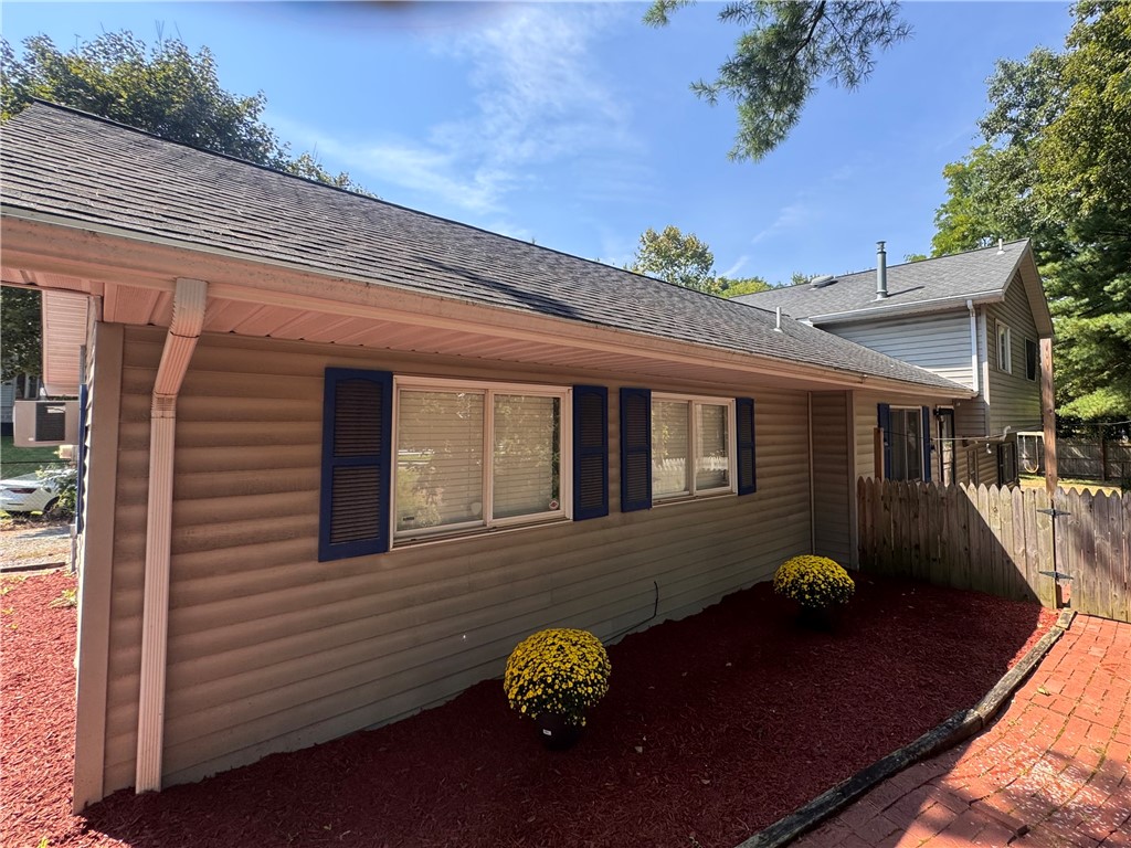 530 Spruce Run Rd — photo 1