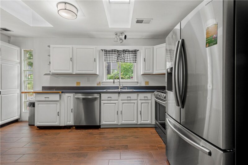 530 Spruce Run Rd — photo 2