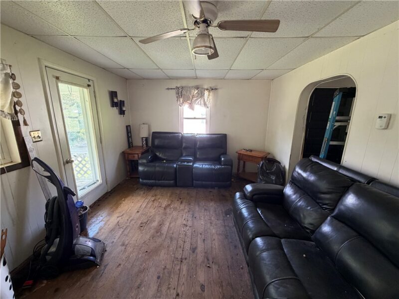 319 Gemmell Road — photo 8