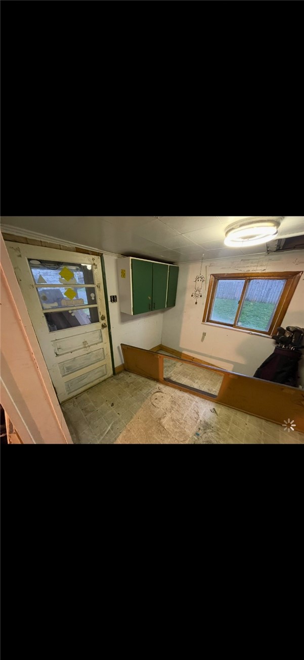 207 Wood St — photo 2
