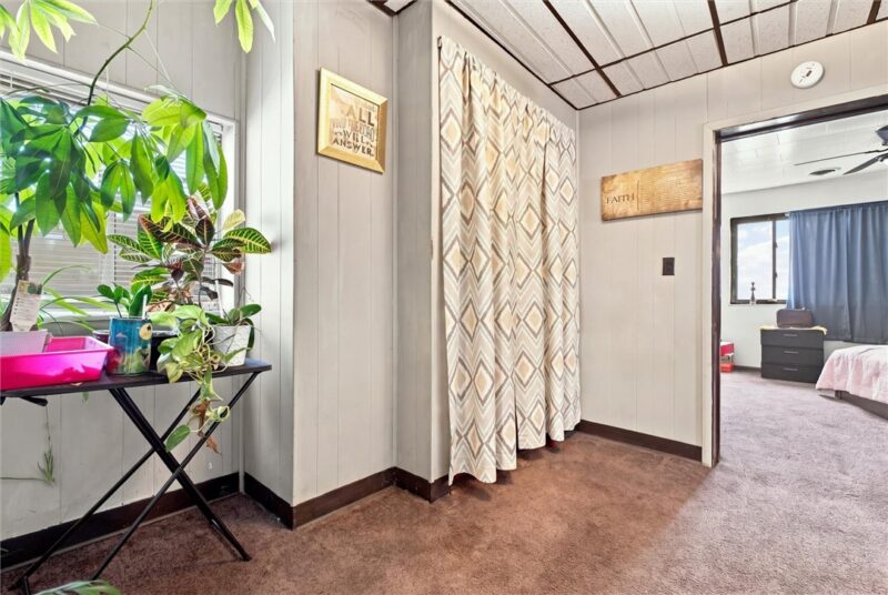 134 - 136 Amanda Ave — photo 4