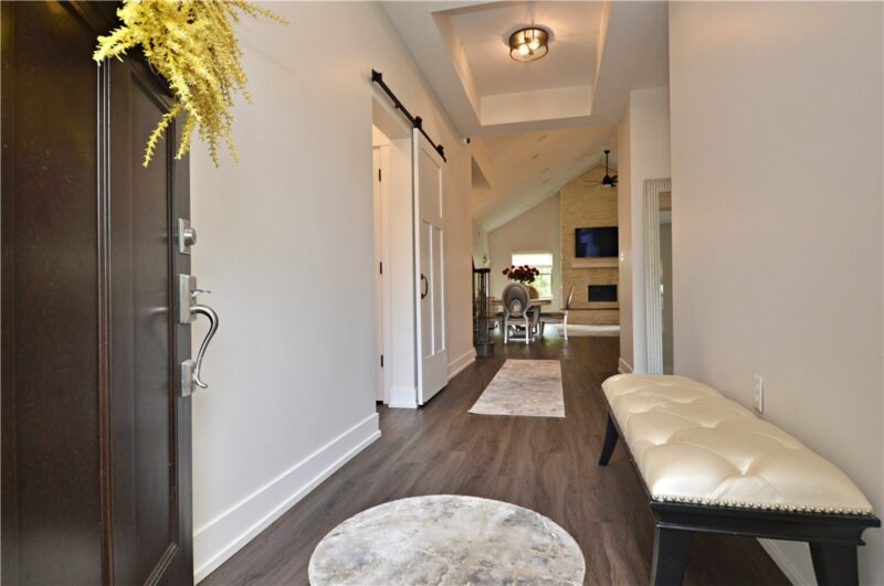 113 Hemingway Lane — photo 2