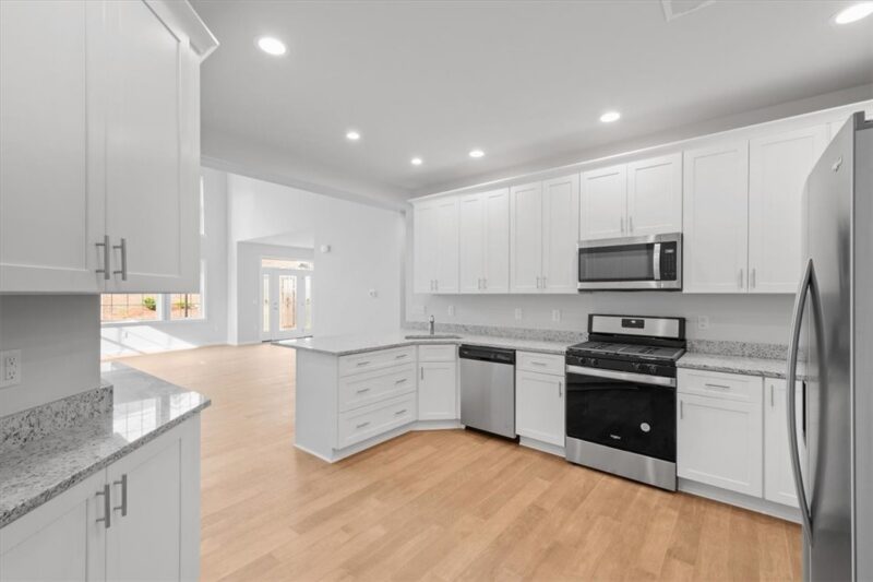 1558 Parkwood Pointe Dr — photo 3