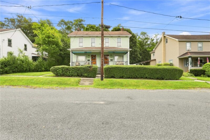 1220 Main Street — photo 2