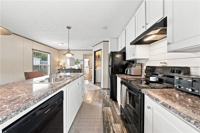 163 West Dr — photo 7