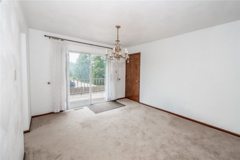 70 E Shryock Ave — photo 6
