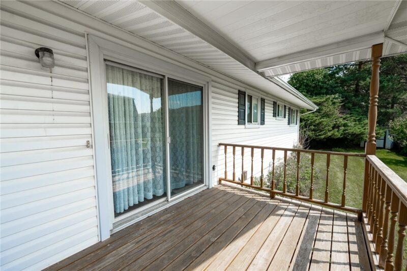 70 E Shryock Ave — photo 8