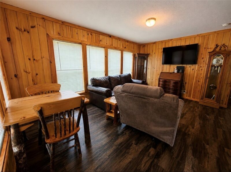 202 River Ave — photo 7