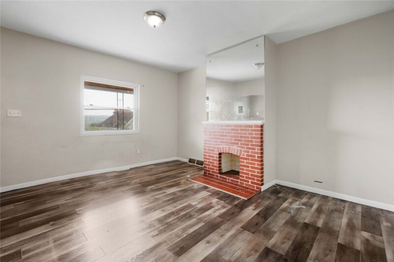 429 Alexander Street — photo 5