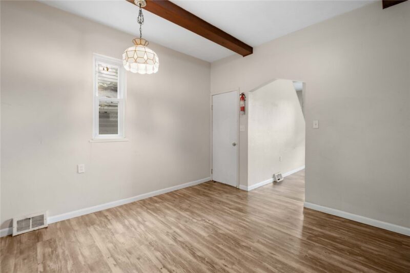 429 Alexander Street — photo 6