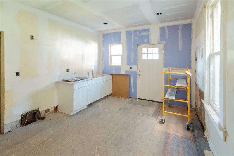 221 Mckean Ave — photo 7