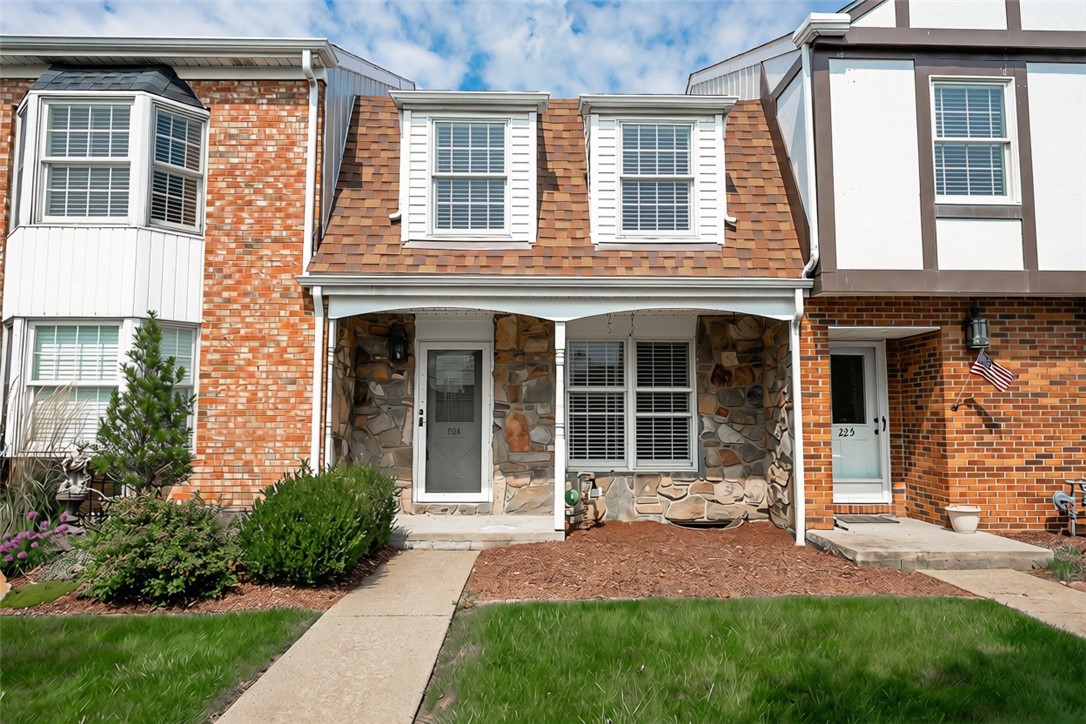 224 Georgetowne Vlg — photo 1