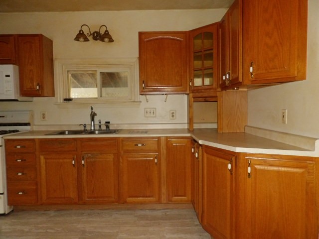 716 Demuth Street — photo 8