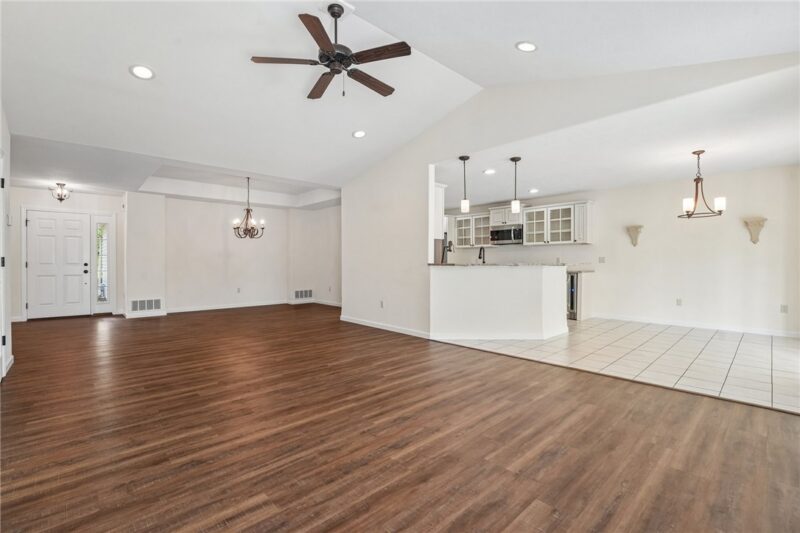 2400 Woodland Hills Drive — photo 7