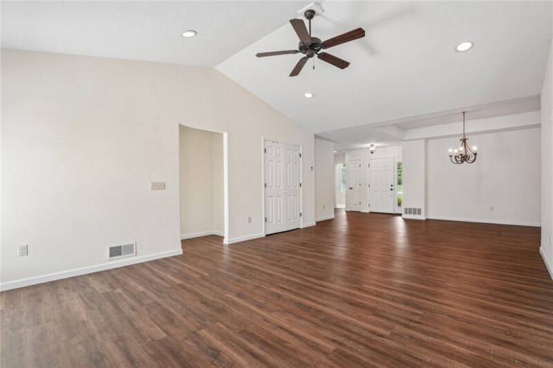 2400 Woodland Hills Drive — photo 8