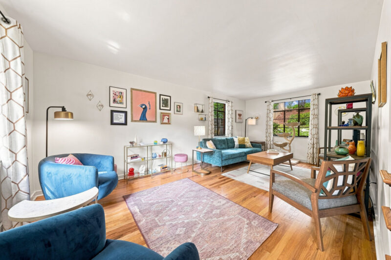 2701 Blackridge AVENUE — photo 4