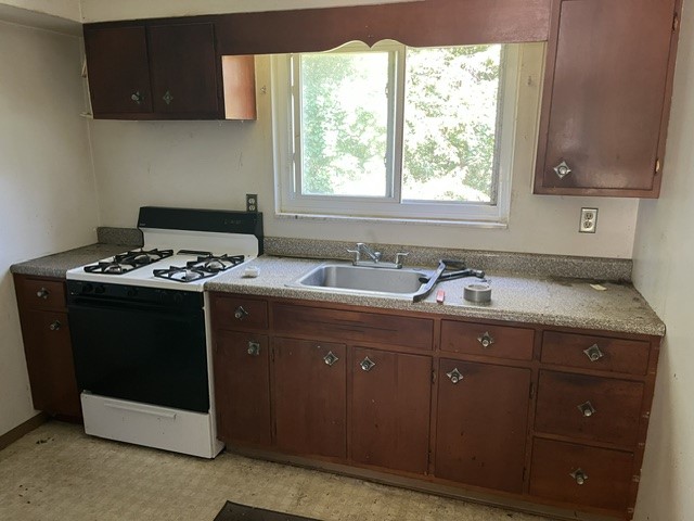 42 Grace St — photo 4