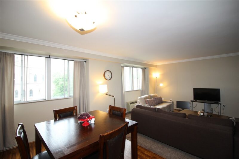 128 N Craig St 402 — photo 2