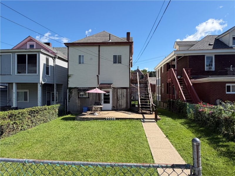 1029 Chartiers Ave — photo 4