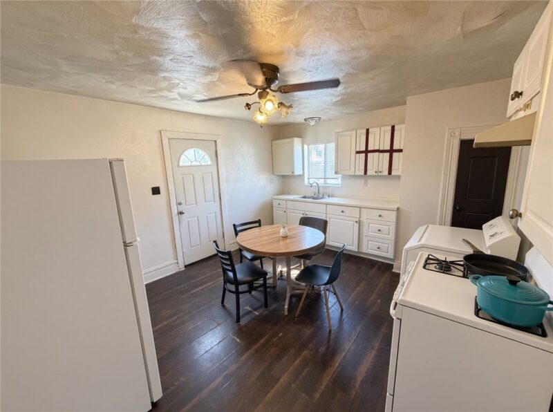 1029 Chartiers Ave — photo 5
