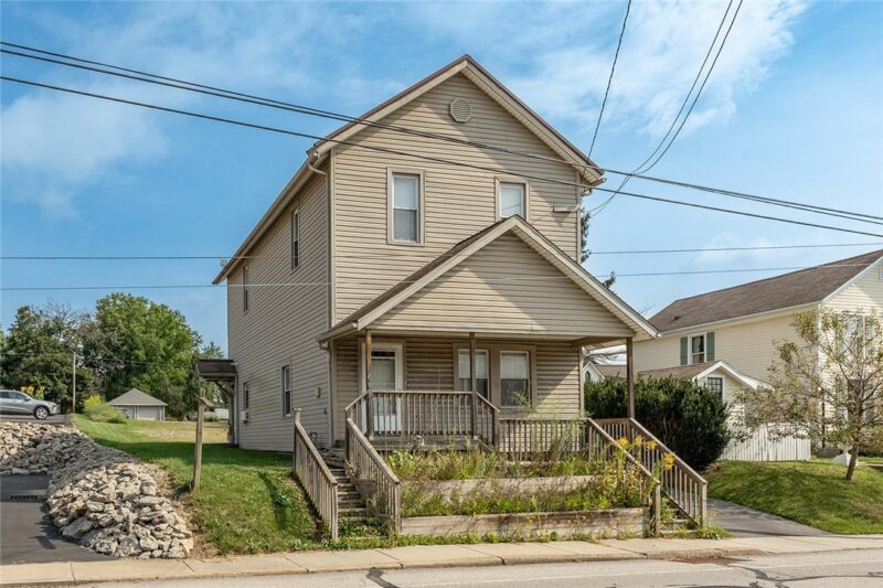 1000 Main St — photo 3
