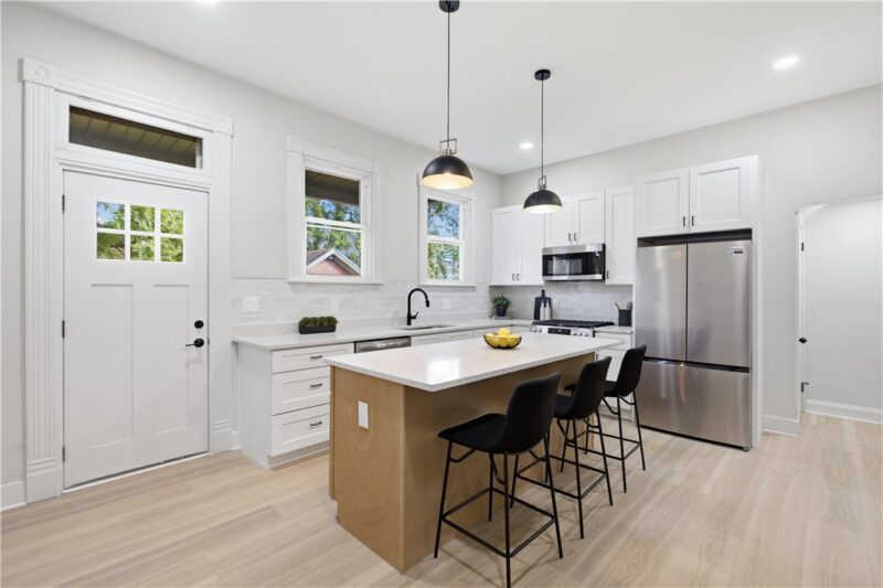 509 E End Ave — photo 8