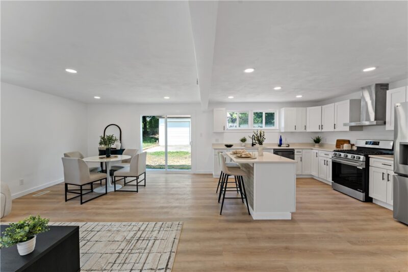 3033 Fairway Dr — photo 7
