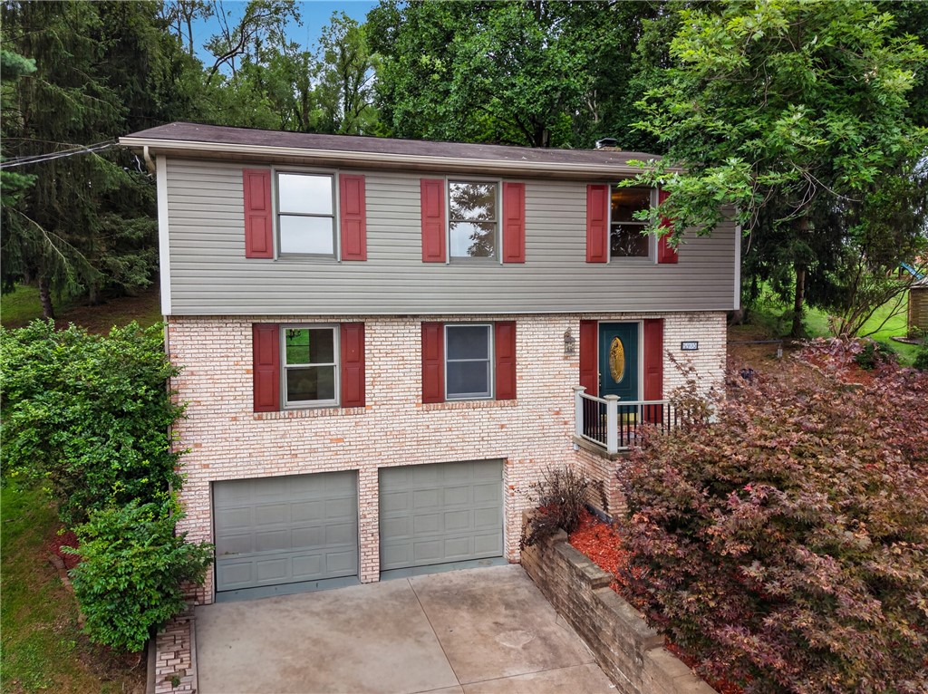 905 Bebout Rd — photo 1