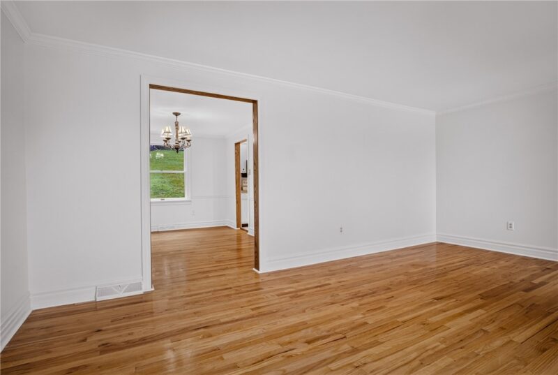 905 Bebout Rd — photo 7
