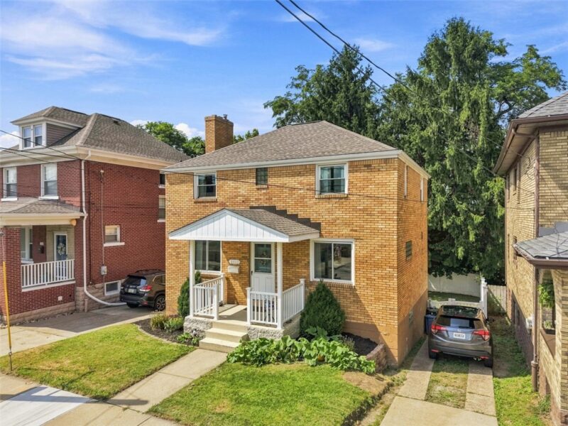 2332 Pioneer Ave — photo 2