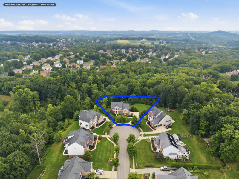 400 Hidden Meadow DRIVE — photo 4