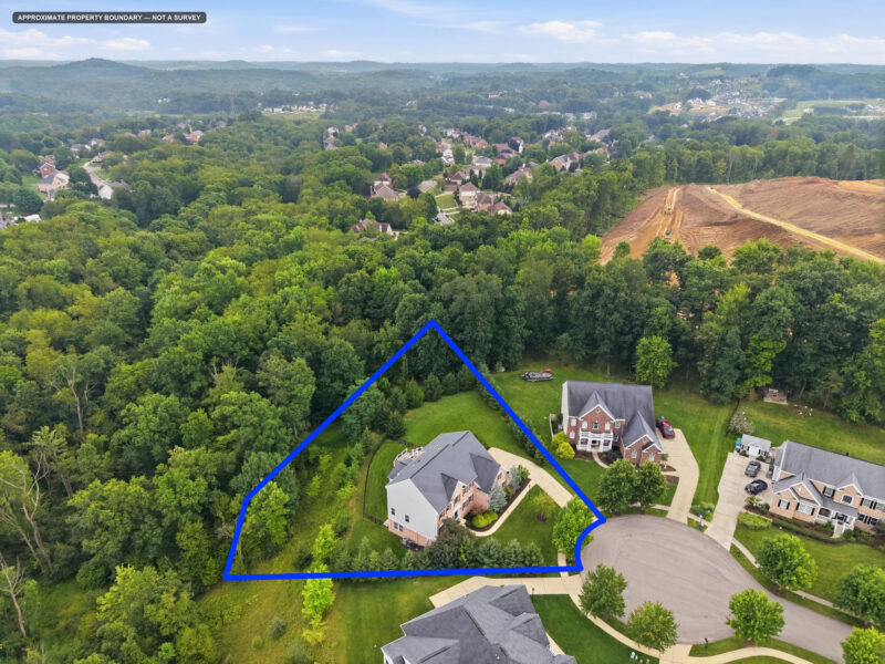 400 Hidden Meadow DRIVE — photo 5