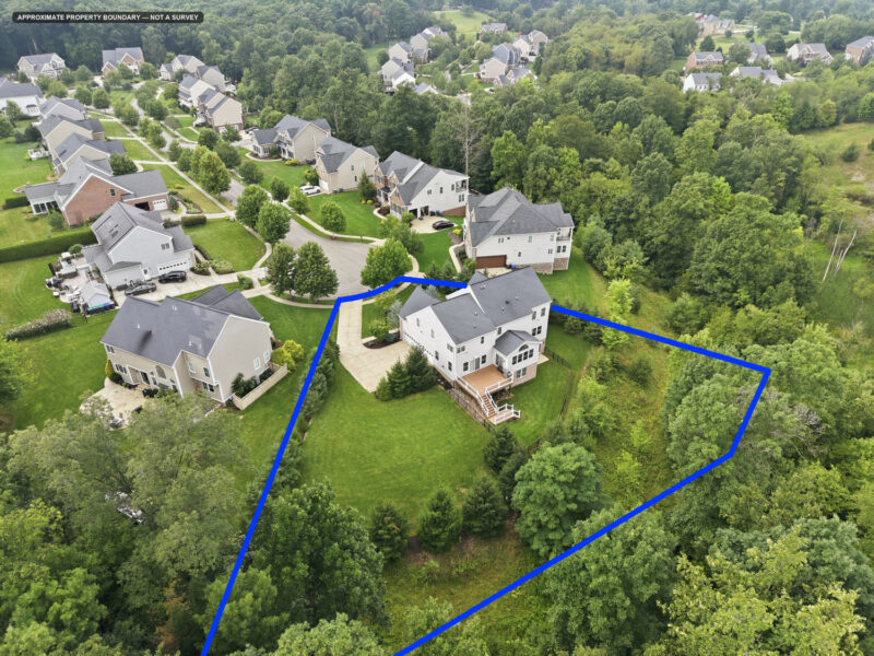 400 Hidden Meadow DRIVE — photo 6
