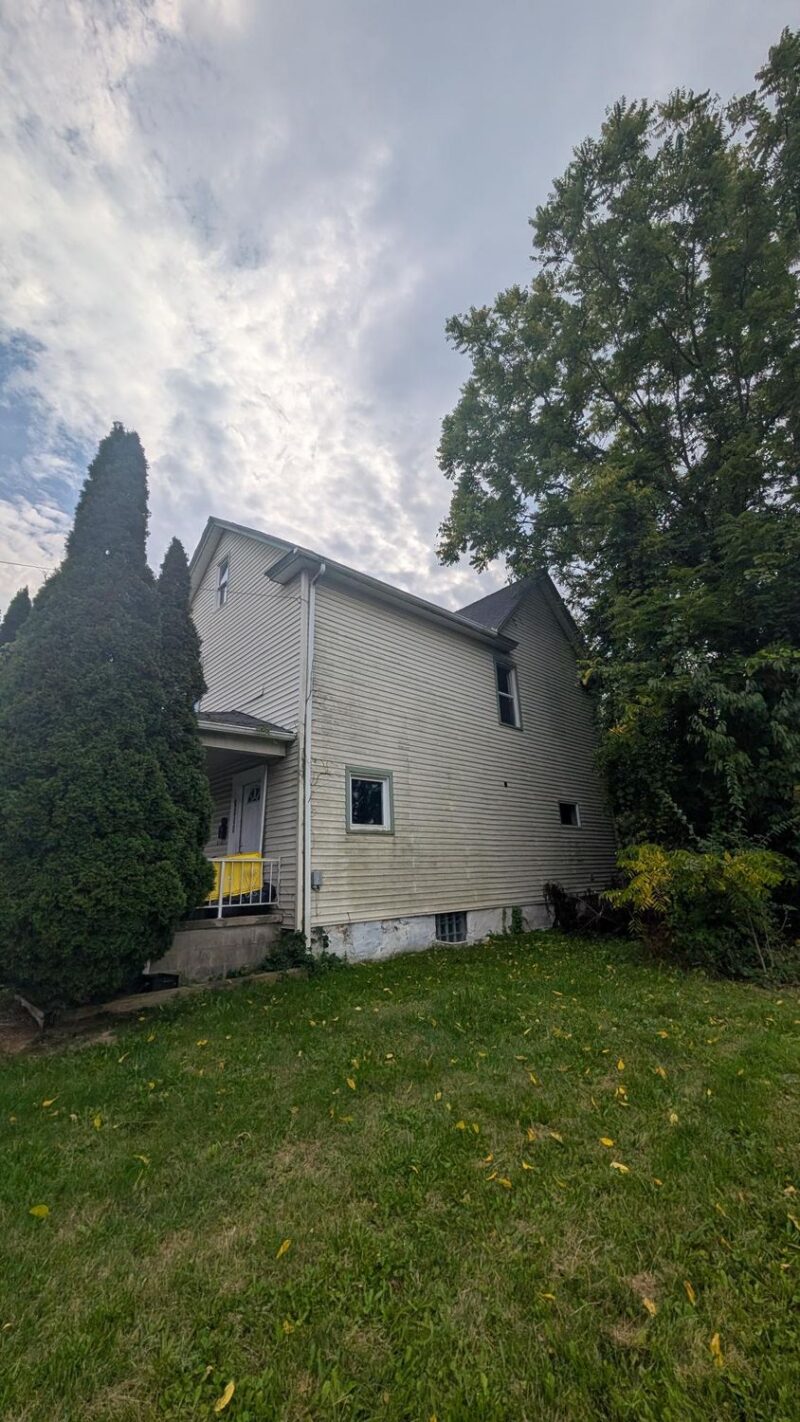 1104 Agnew STREET — photo 3