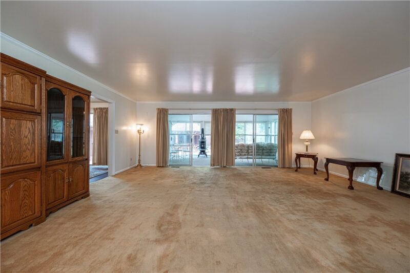 101 E Fairfield Ave — photo 4
