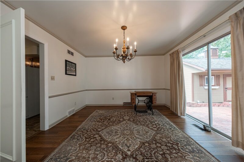 101 E Fairfield Ave — photo 8