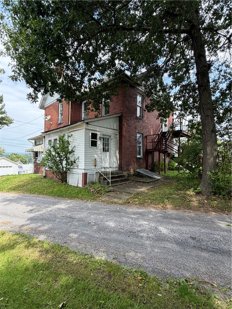 312 N St. Clair Street — photo 5