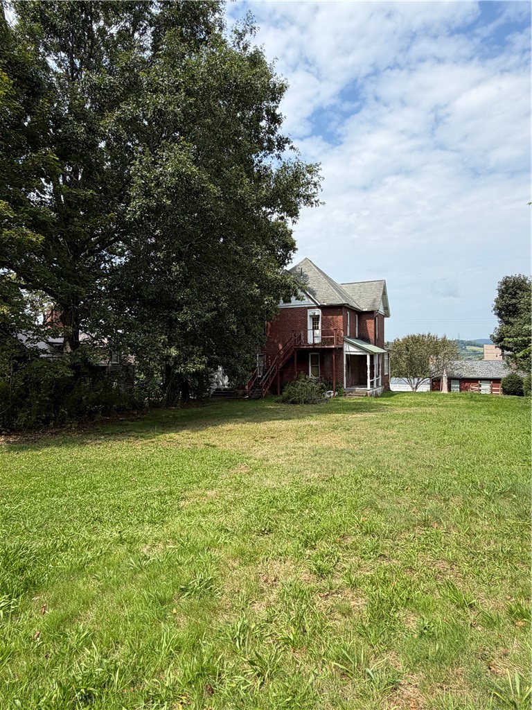 312 N St. Clair Street — photo 8