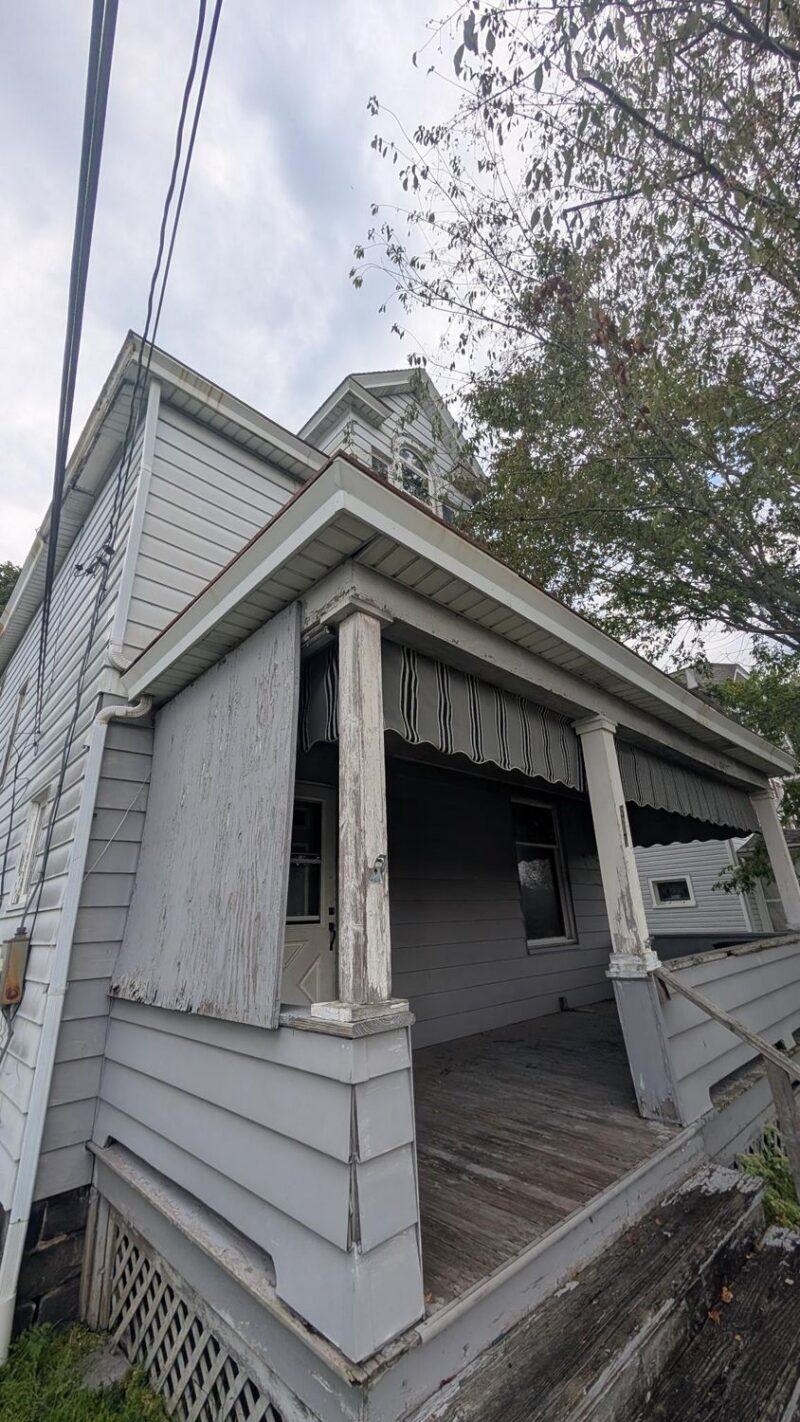 517 E Moody AVENUE — photo 3