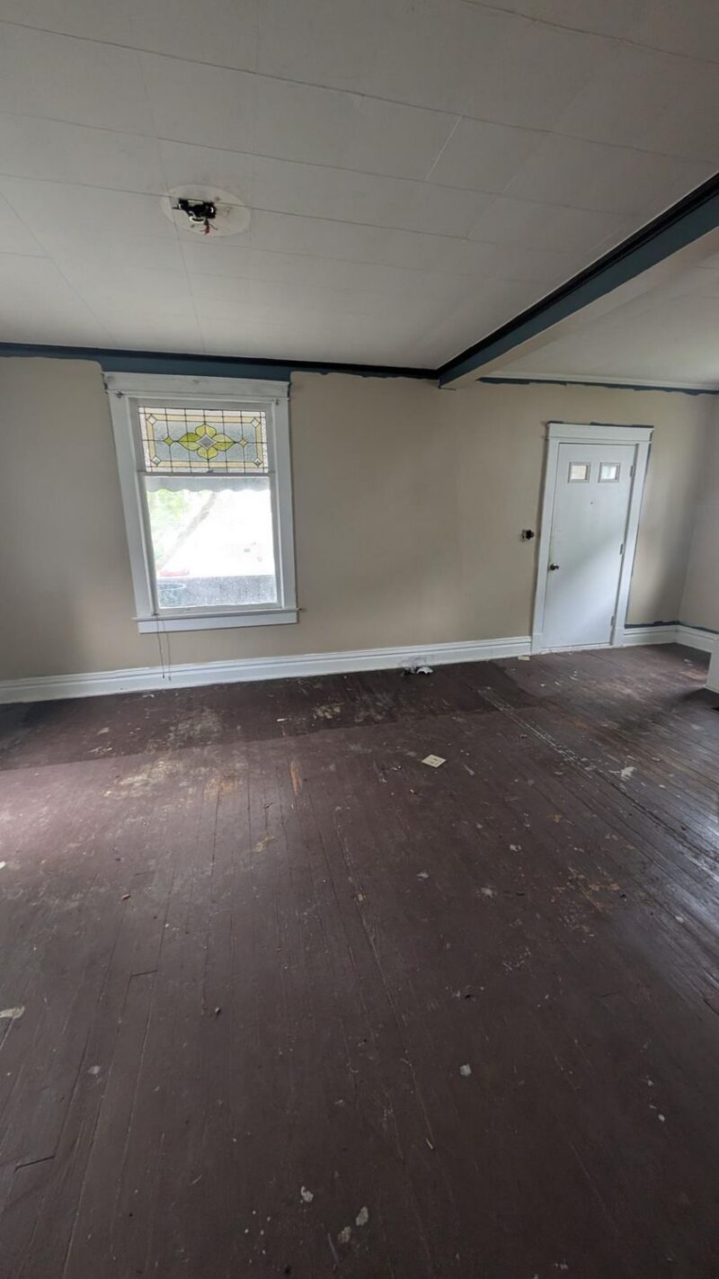 517 E Moody AVENUE — photo 7